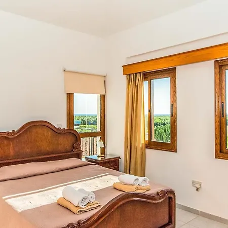 Villa Kyveli Ii