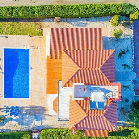 Villa Kyveli Ii